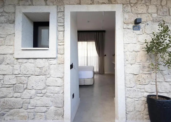 Ala Da Vinci Hotel *